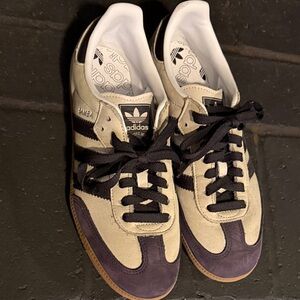 Adidas Men's Cream and Purple Sneakers